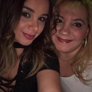 Meet your Posher, Alexandra